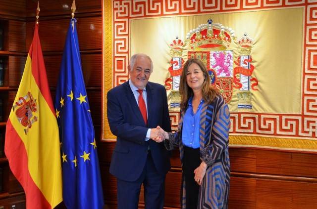 El Presidente del TC recibe a la Ministra María Pía Silva y firma un Convenio de Colaboración con el Tribunal Constitucional de Chile